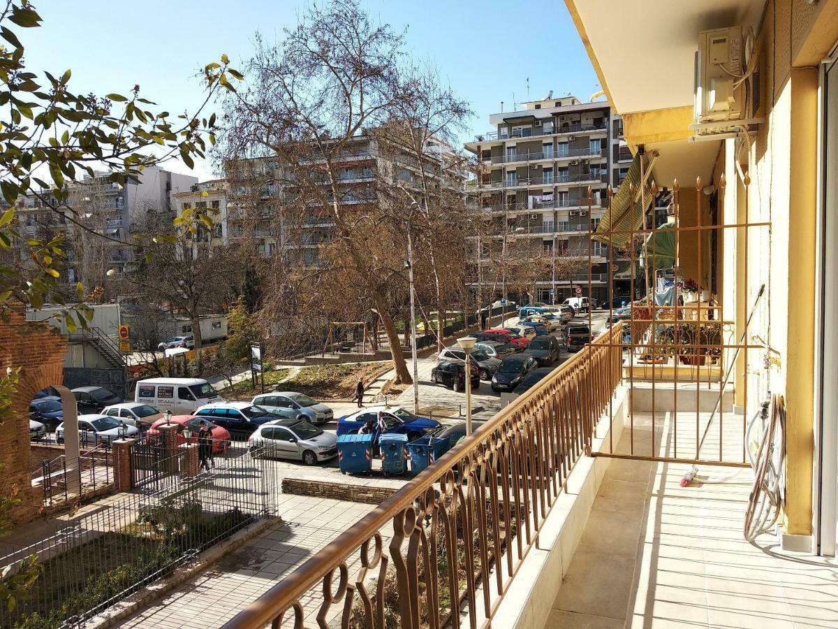 Metro Apartment Selanik Dış mekan fotoğraf